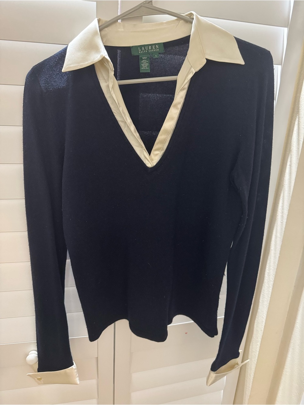 Ralph Lauren Navy Silk and Cashmere V-Neck Sweater Size S
